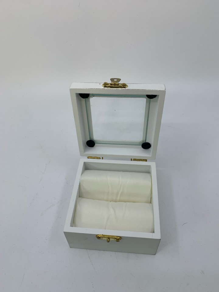 WHITE DISTRESSED WEDDING RING HOLDER BOX.