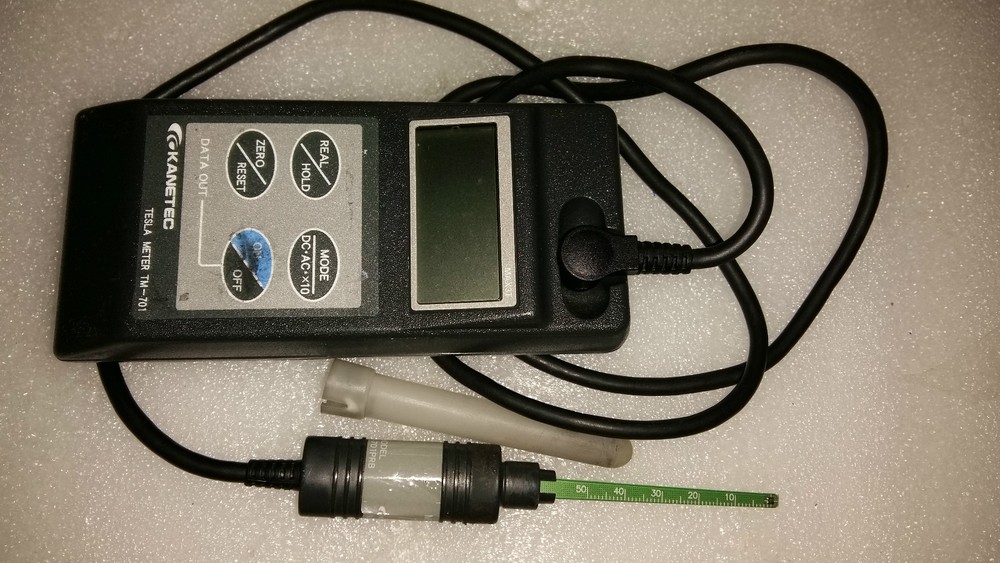 Kanetec Tesla Meter TM-701 Gauss meter / Electromagnetic Detector