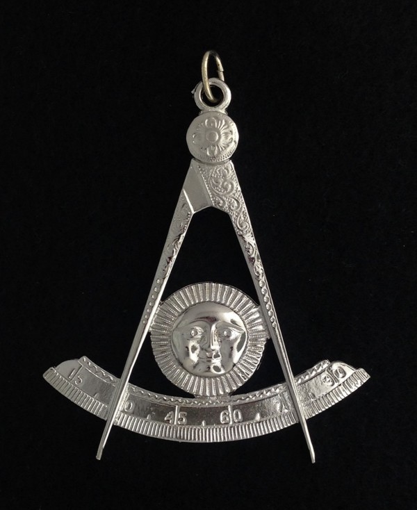 Masonic Past Master Collar Jewel (RBL-31)
