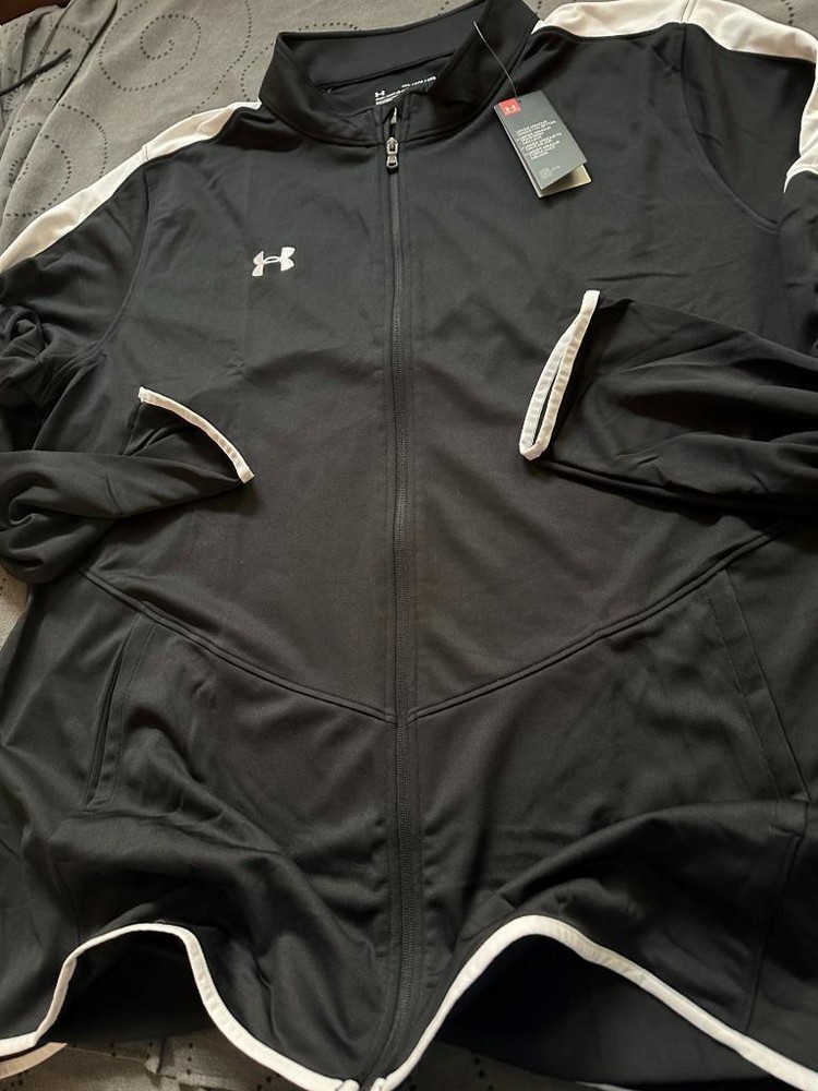 UNDER ARMOUR FULL ZIP. JACKET SIZE 4XL MEN NWT $$$$