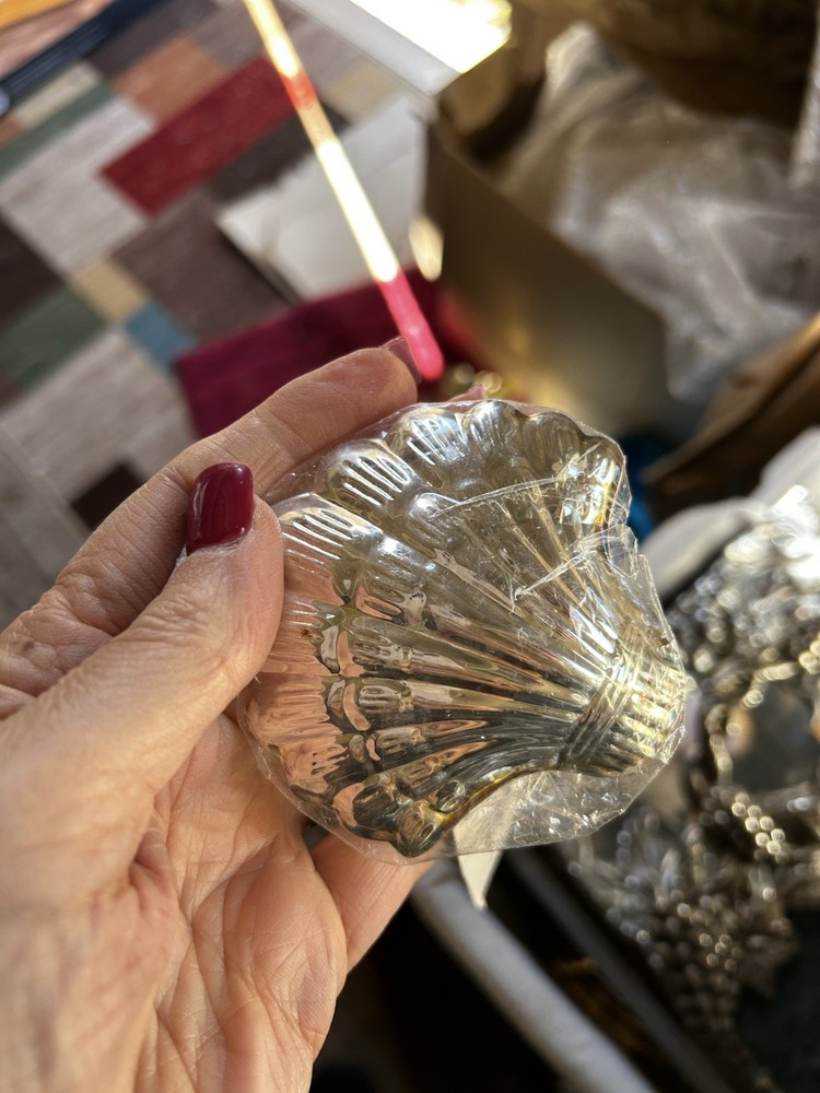 Vintage Silver Metal Scalloped Shell Napkin Rings X 4
