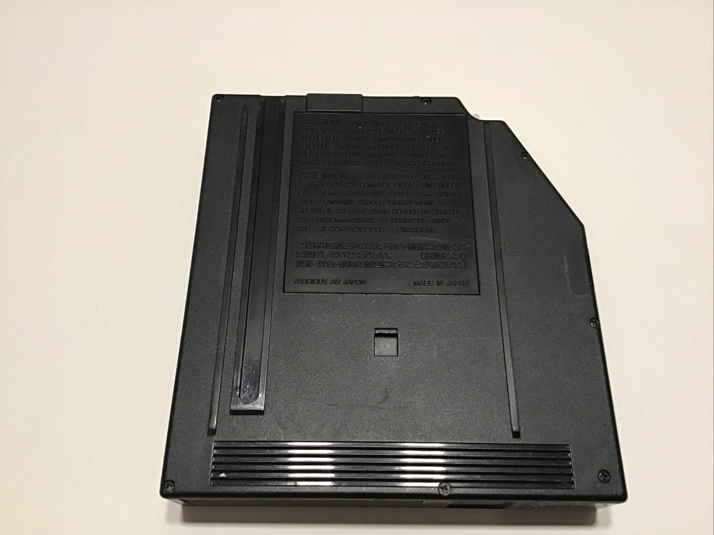 LANDROVER DISCOVERY 2 TD5 CD MAGAZINE