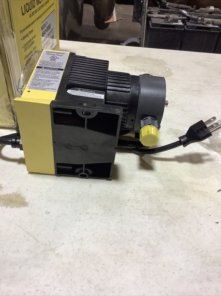 LMI A841-818SI Liquid Metronics Pump