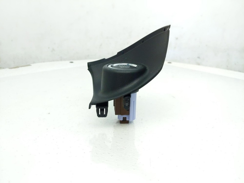 2024 Subaru Forester Keyless Ignition Push Button Start 83031Fl004