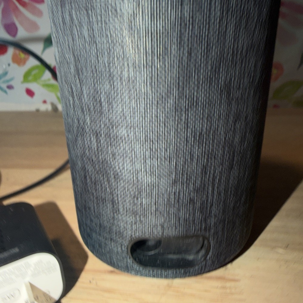 Amazon Echo Lot. Dot Smart Speakers Black (RS03QR) & Charcoal Echo. Untested