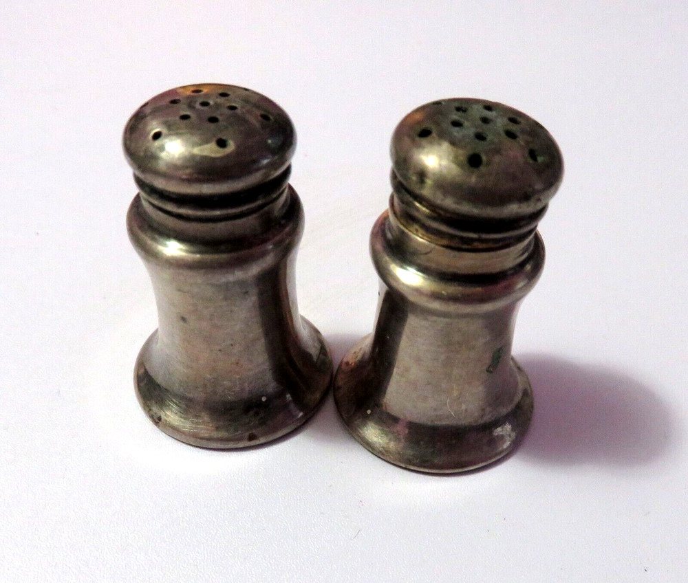 PAIR ANTIQUE SILVERPLATE WM CO MINI SALT & PEPPER SHAKERS