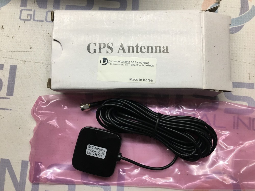 GPS Antenna - External Active Antenna 3V  SMA