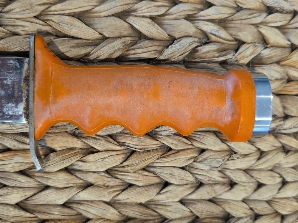 DACOR Dive Knife 12" Orange Handle With Black Sheath. Beautiful