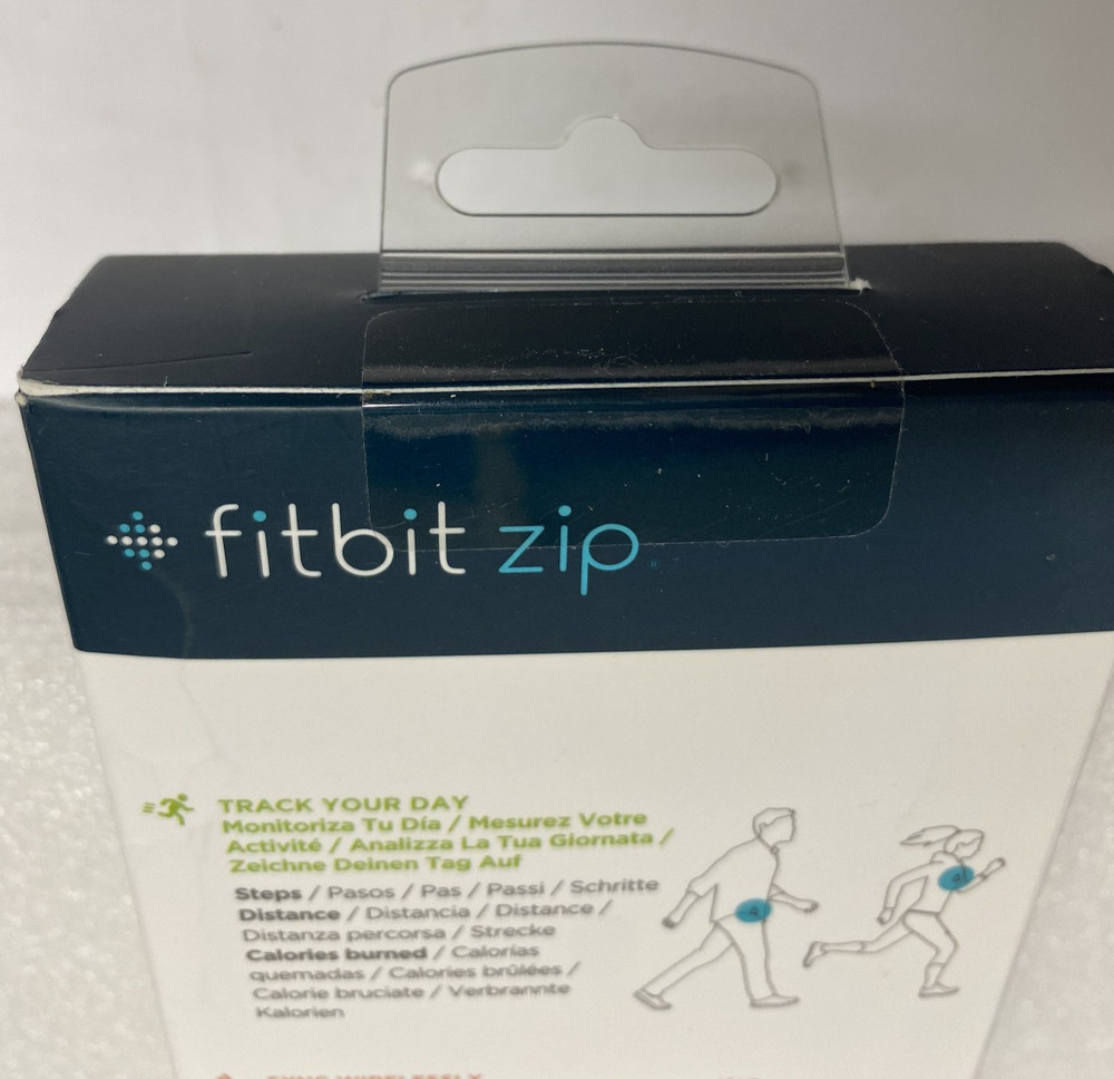 FITBIT Zip Wireless Activity Tracker Sweat Rain Splash Proof FB301M Blue - READ