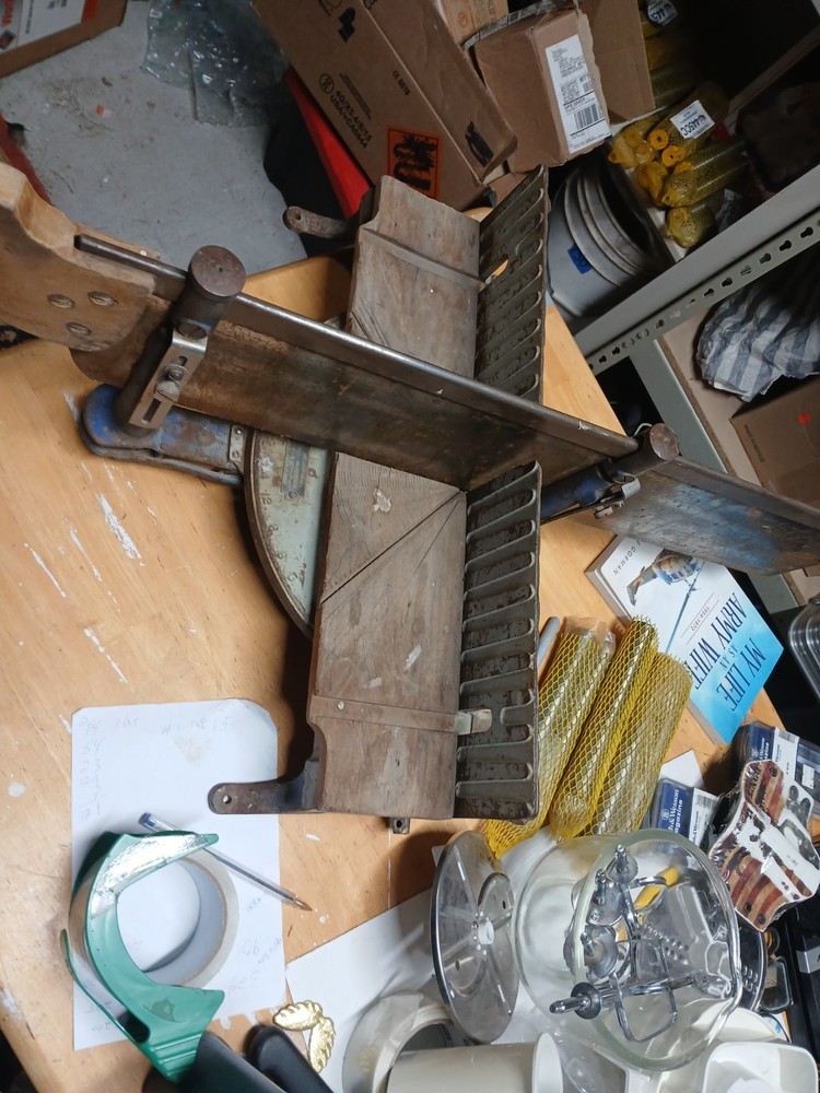 VINTAGE STANLEY 2358 MITRE BOX