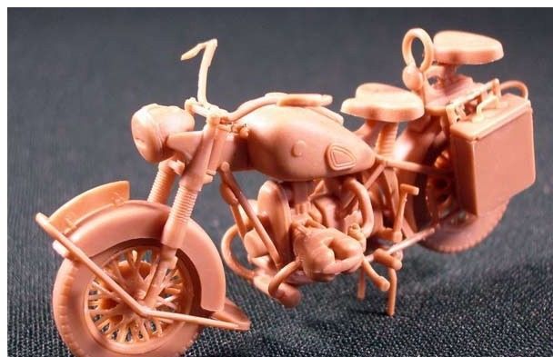 Master Box 3528 - 1/35 - WWII German motorcycle