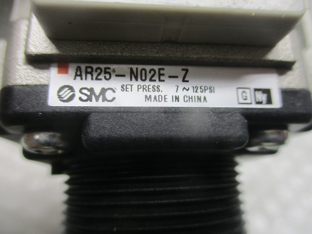 SMC AR25-N02E-Z REGULATOR NSNP