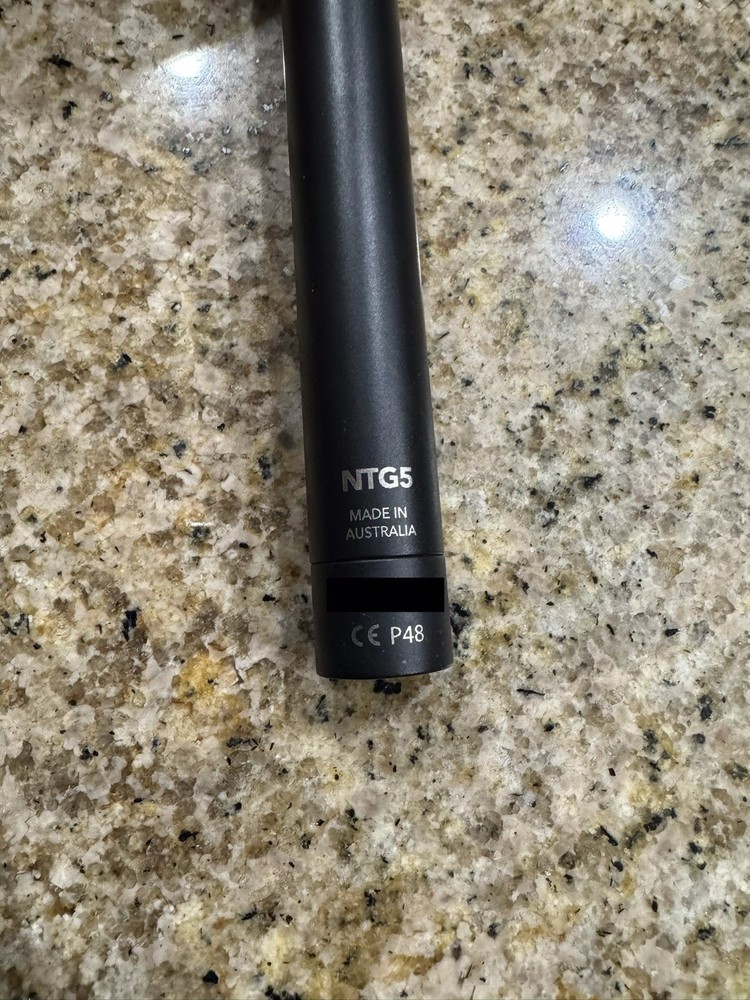 Rode NTG5 Microphone With Pistol Grip And Windscreen