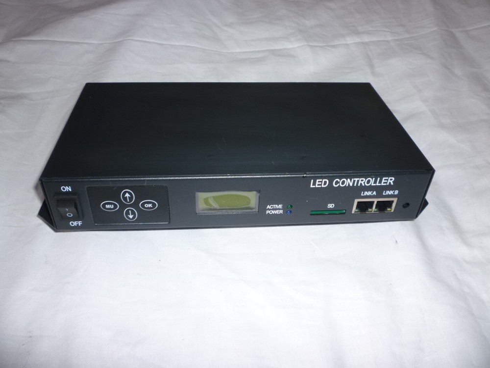 LED 8 PORT SD CARD CONTROLLER