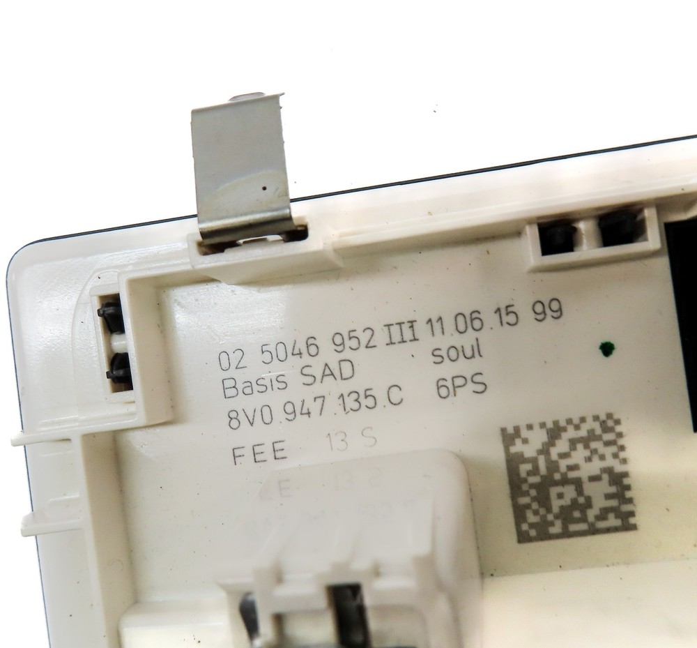 2016. AUDI A3 (8V) FRONT INTERIOR DOME MAP READING LIGHT LAMP (Black)