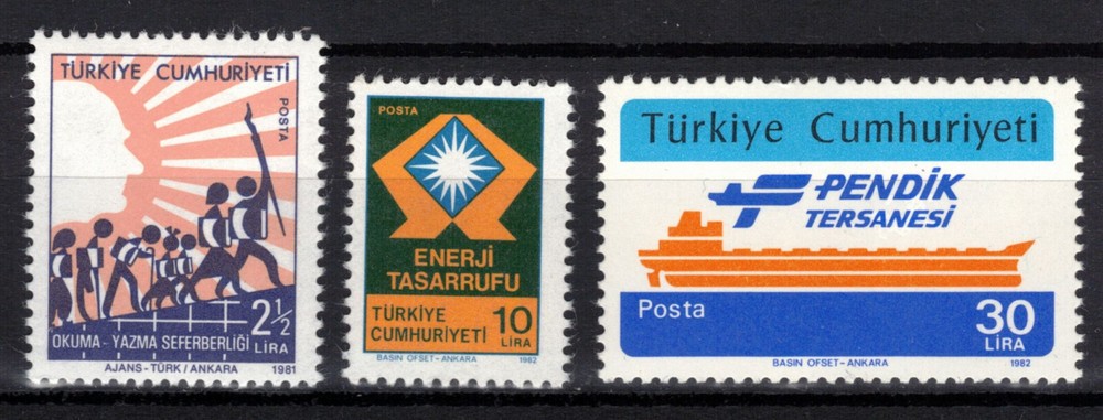 TURKEY Scott 2217 2218 2226 Mint NH