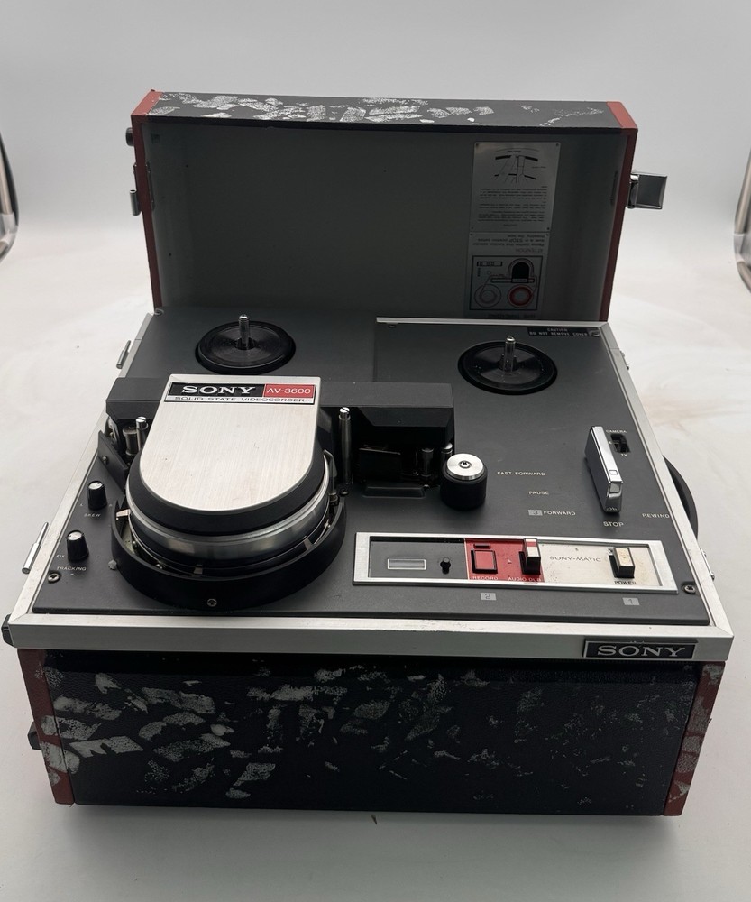Vintage Sony AV-3600 Solid State Videocorder (Collectible) 📺📼
