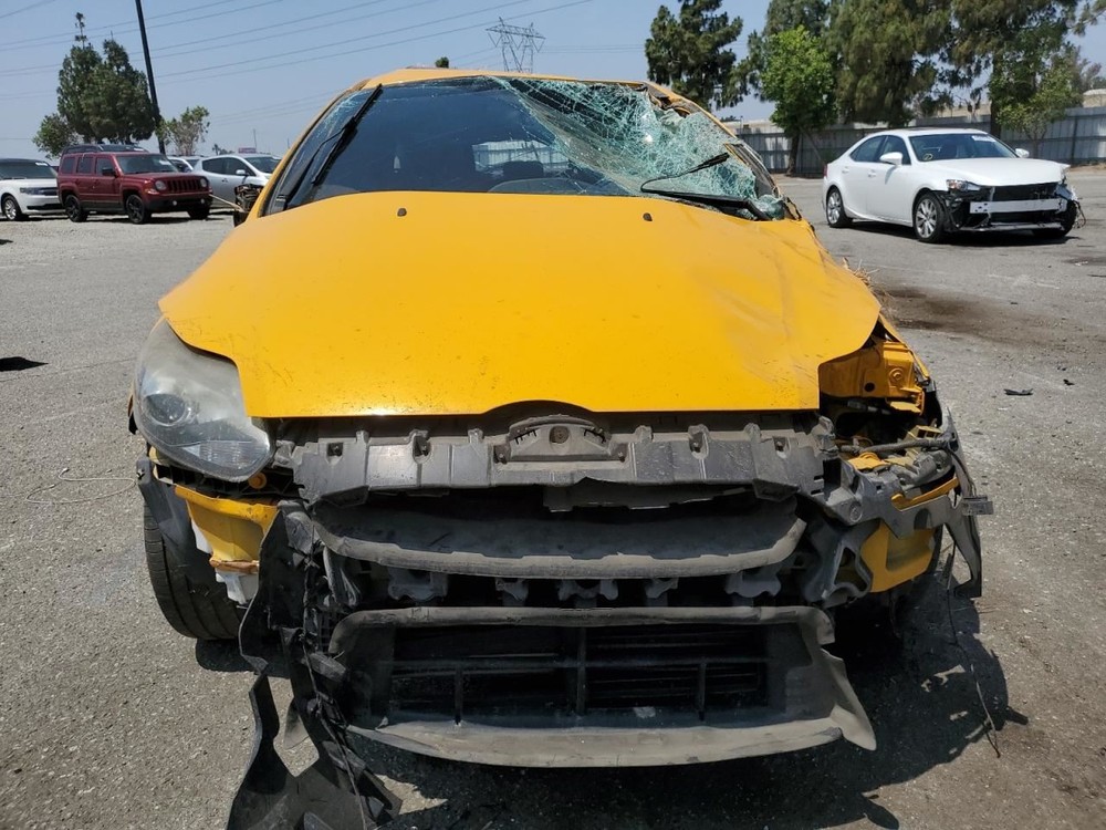 LEFT REAR DOOR WINDOW REGULATOR OEM 2014 FORD FOCUS