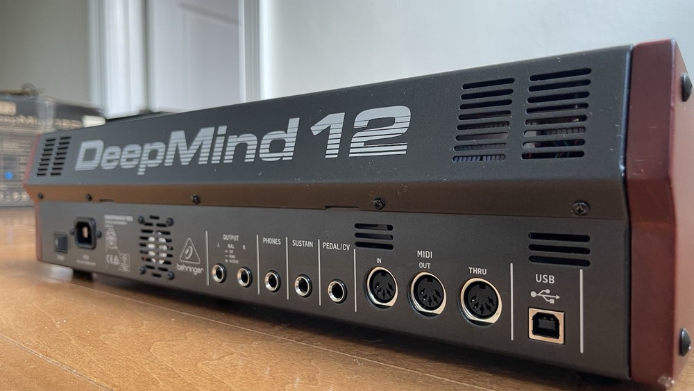 Behringer Deepmind 12D Analog 12-Voice Polyphonic Desktop Synthesizer