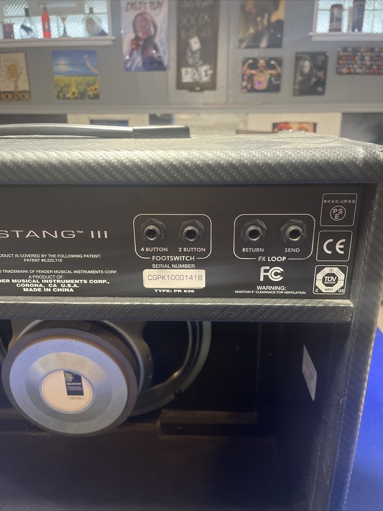 Fender Mustang III amp W/ Footswitch - Tested and Working