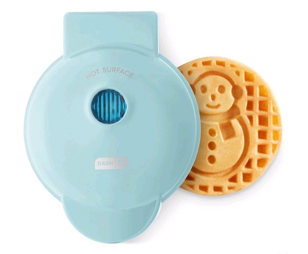 《NEW》Dash Snowman Mini 4" Waffle Maker Limited Edition Holiday Waffle Maker