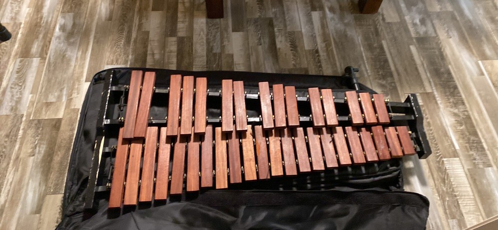 full xylophone with stand and bag and mallets