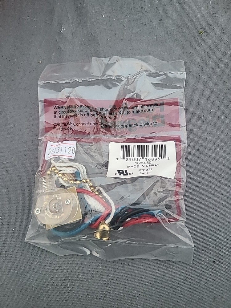E81372 / 1689-50 Heavy-Duty 2-Circuit 4-Position Pull Chain Light Switch [Gold]