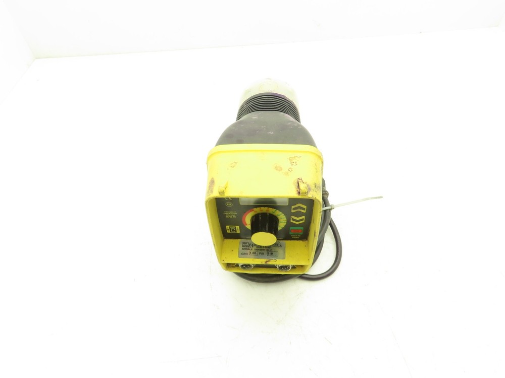 Milton Roy AA951-392Si Microprocessor Dosing Pump Adjustable 1 GPH 110 PSI 120V