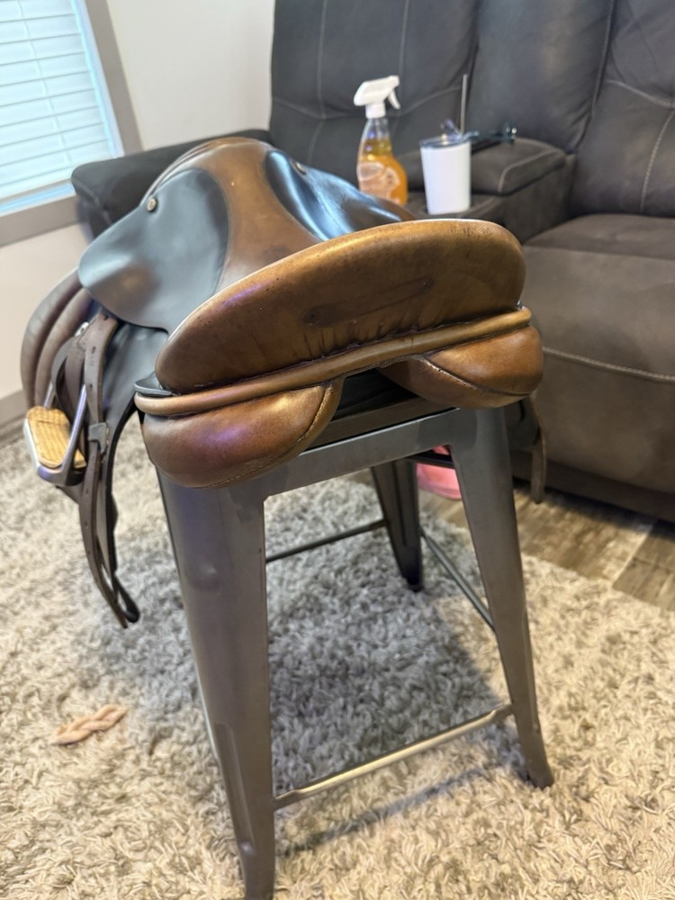 Frank Baines English Saddle