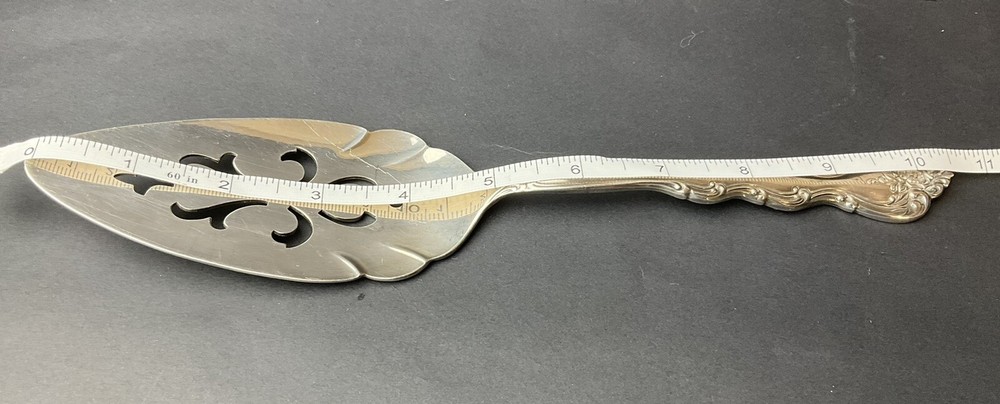 Vintage International Silver Pierced Pie/Cake/Pastry Servers 10.5"