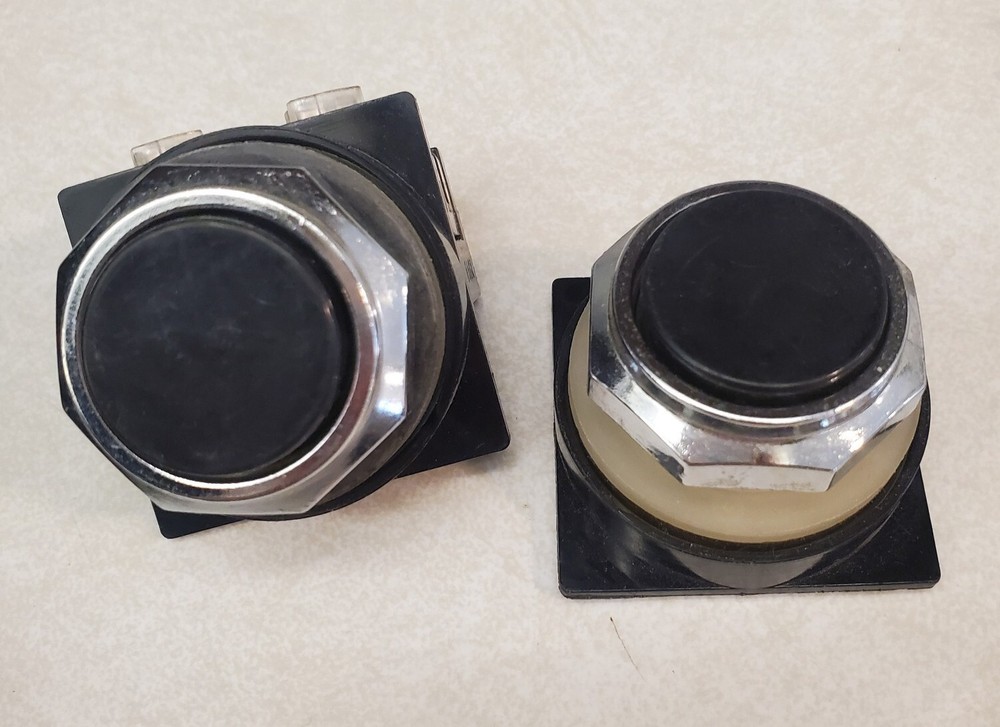TYCO PRESTOMATIC Momentary Action Button Model Train Switch Button Lot