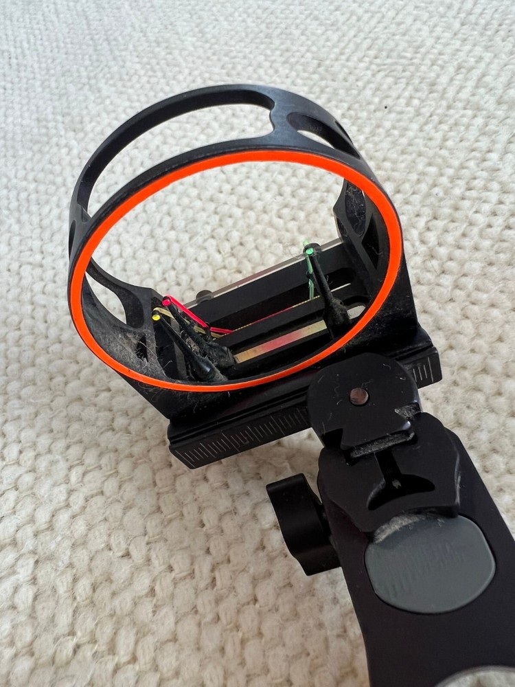 Cobra Fiber Optic Archery Sight
