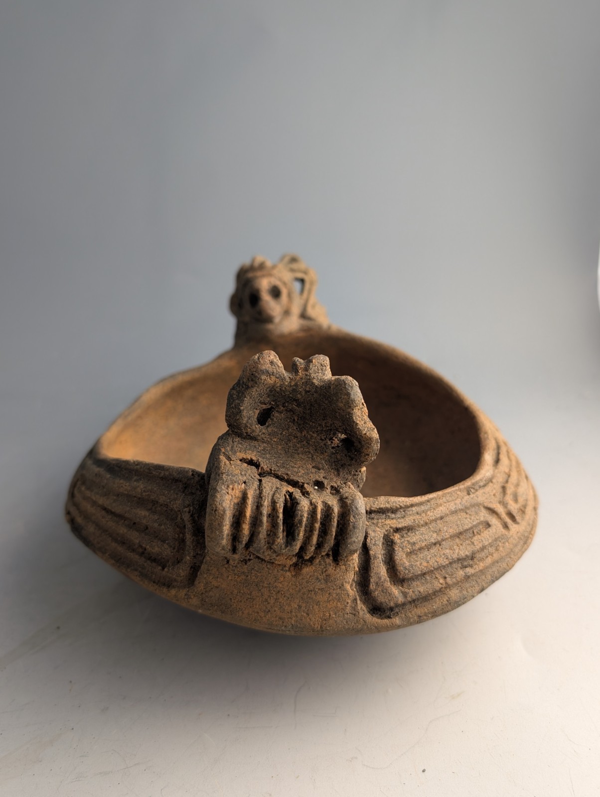 PRE COLUMBIAN TAINO POTTERY EFFIGY BOWL