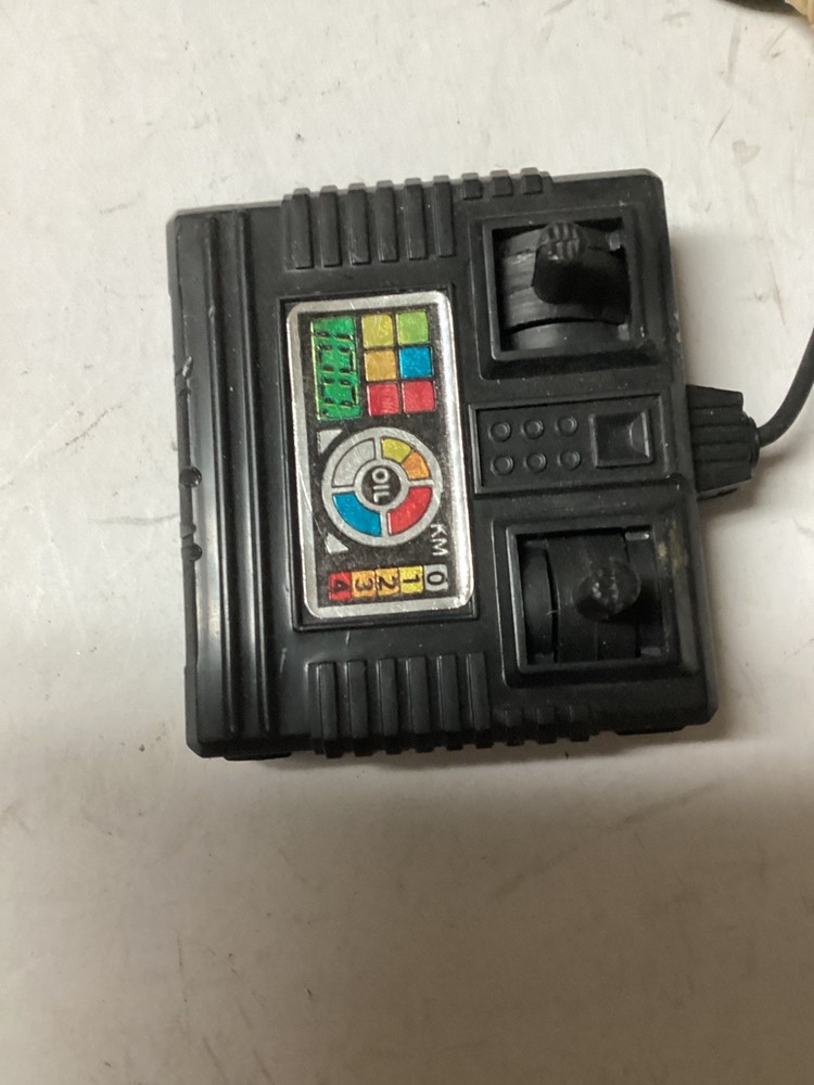 VINTAGE UNBRANDED WIRE CONTROL CAR
