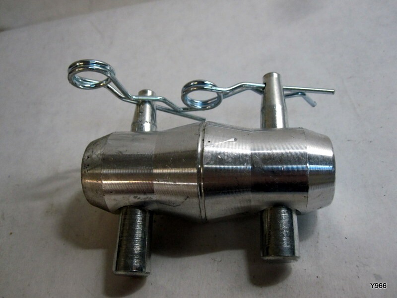 Truss connector conical with pins and clips