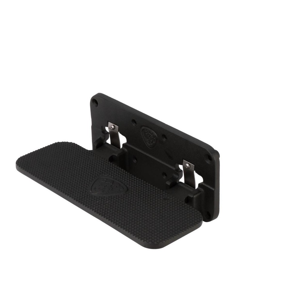 Carr Mega Step; Flat Mount; XP3 Black Powder Coat; Single | 190001