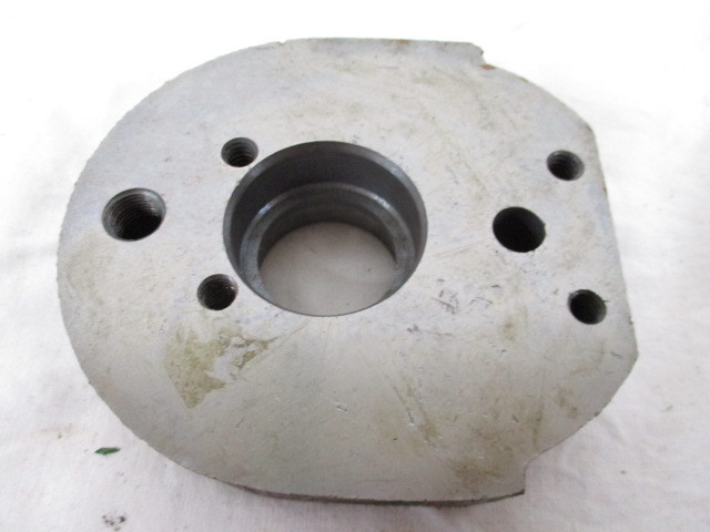 John Deere Adapter Fitting For 844/990 (R69074)