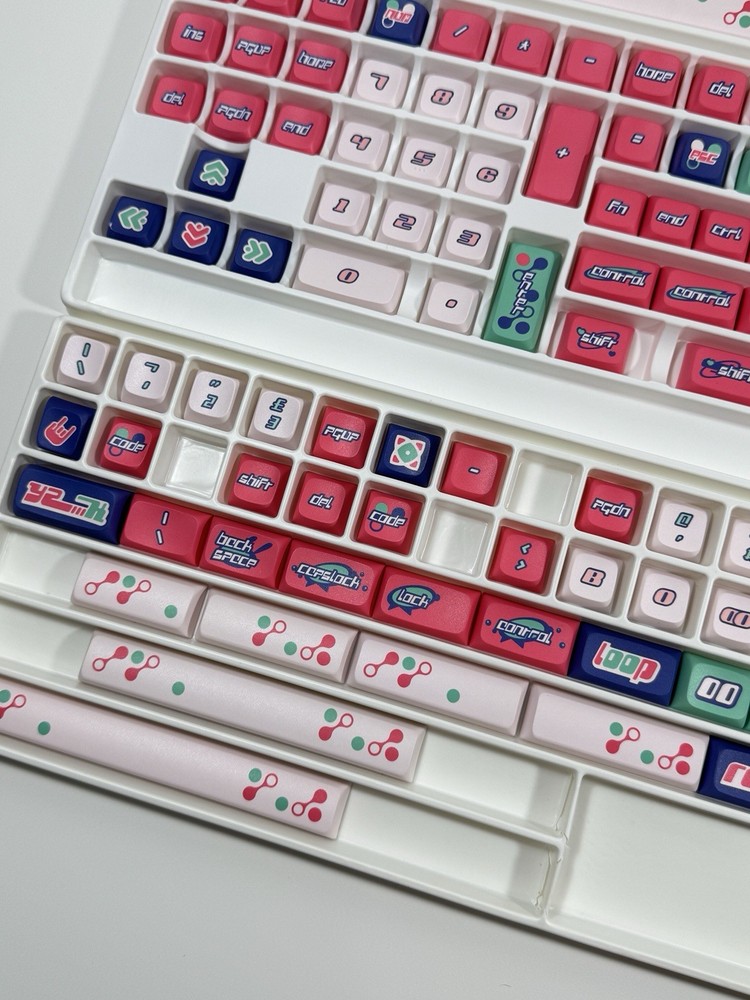 KEYTOK - Wave - KDA Profile Dye-Sub PBT Keycaps