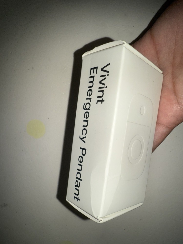 Vivint Emergency Panic Button Pendant