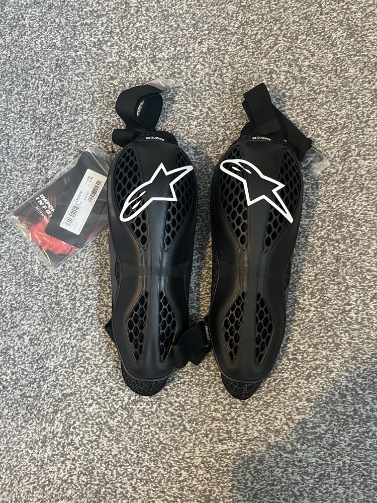 Alpinestars Sequence Knee Protectors Size L/XL