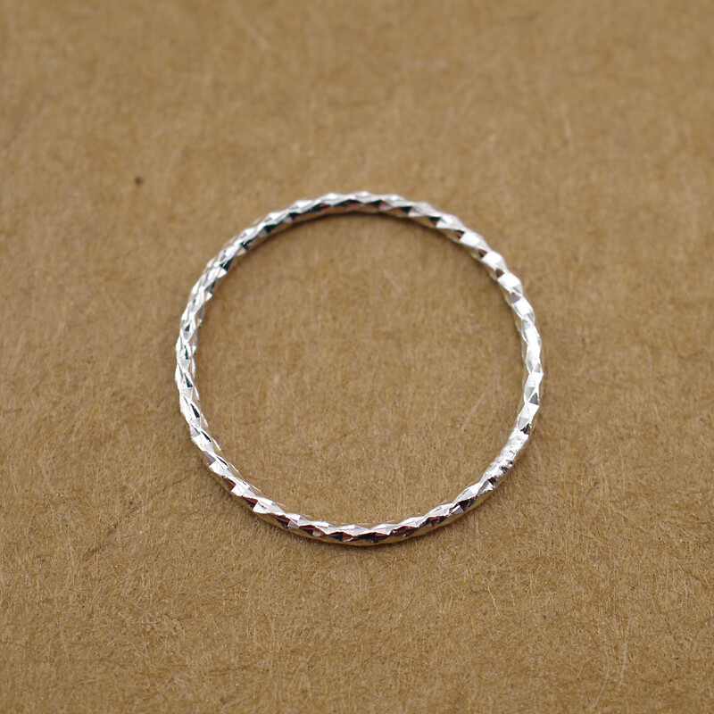 925 Sterling Silver Bling Plain Thin Band Knuckle Midi Ring Stackable A3572-S