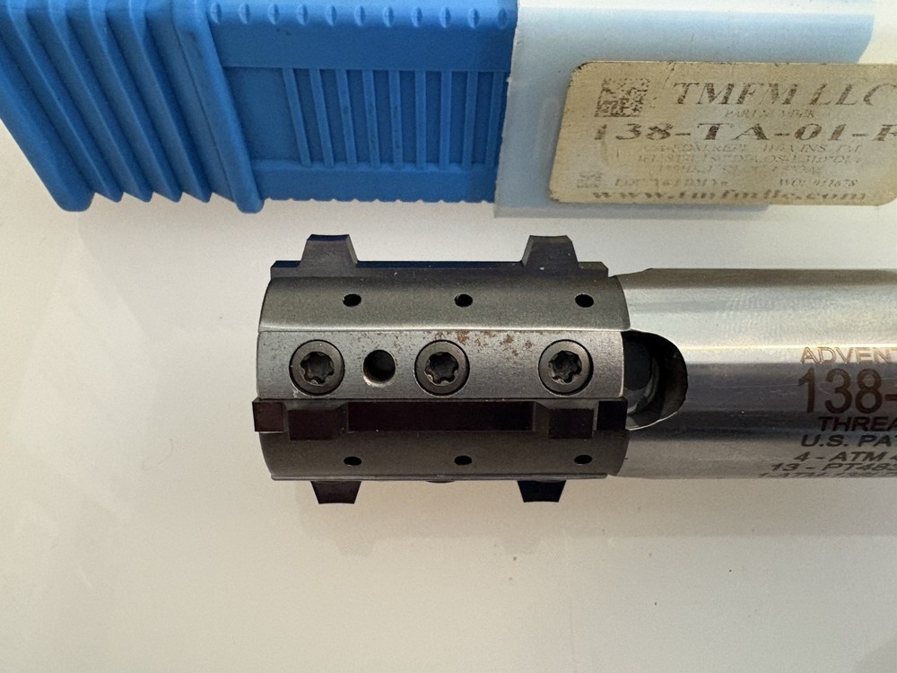 Advent 138-TA-01-F4 Multi-Flute Replaceable Thread Mill. - With Extra Inserts