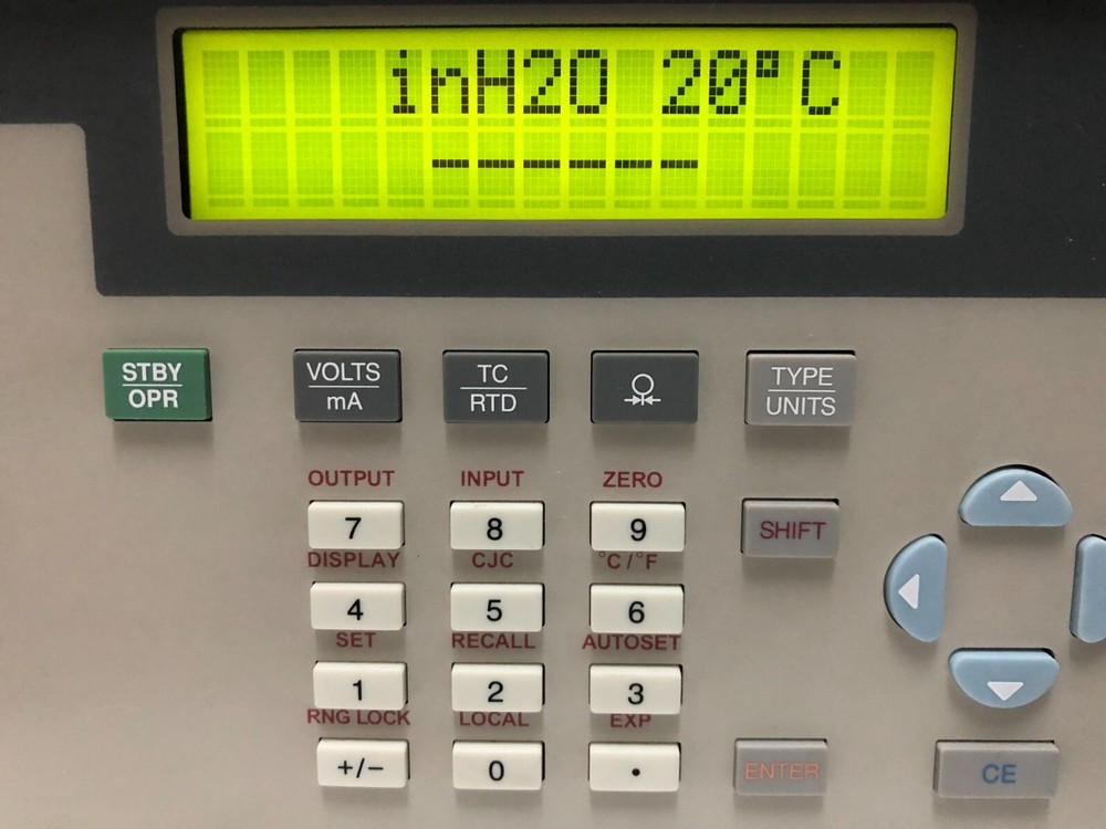 Fluke 525B Temperature / Pressure Calibrator