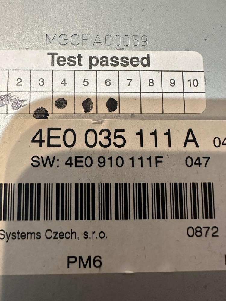 2007 Audi A6 C6 3.2 CD Changer 4E0035111A