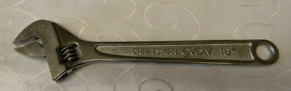 CRAFTSMAN 10" EVOLV ADJUSTABLE WRENCH #16572 Z