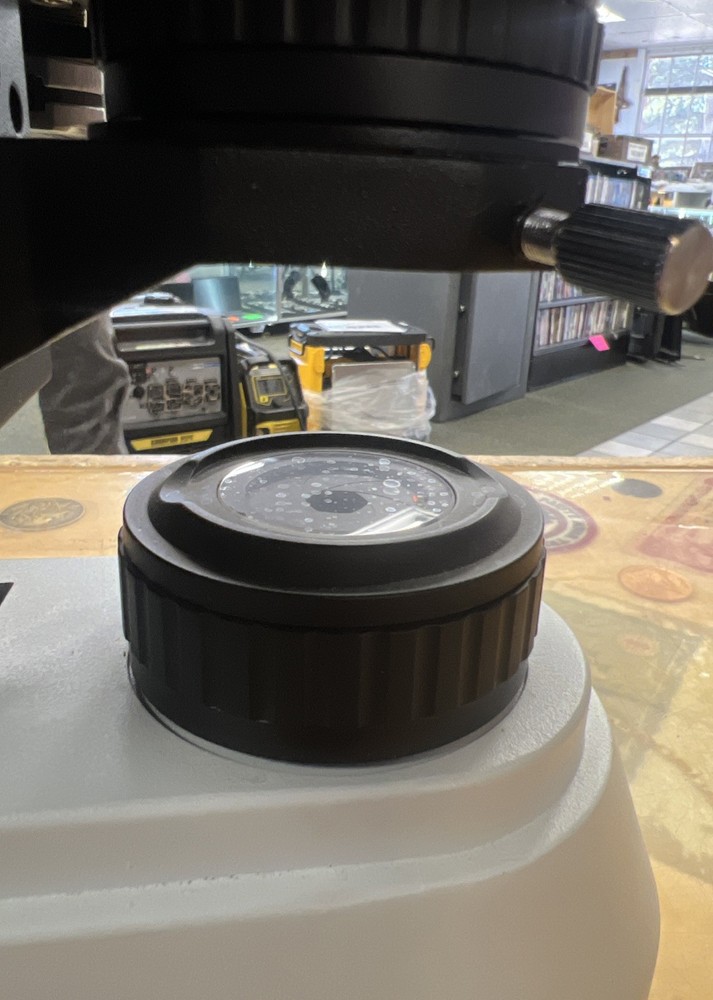 X Rapid Group Biological Microscope Model x_B8C6