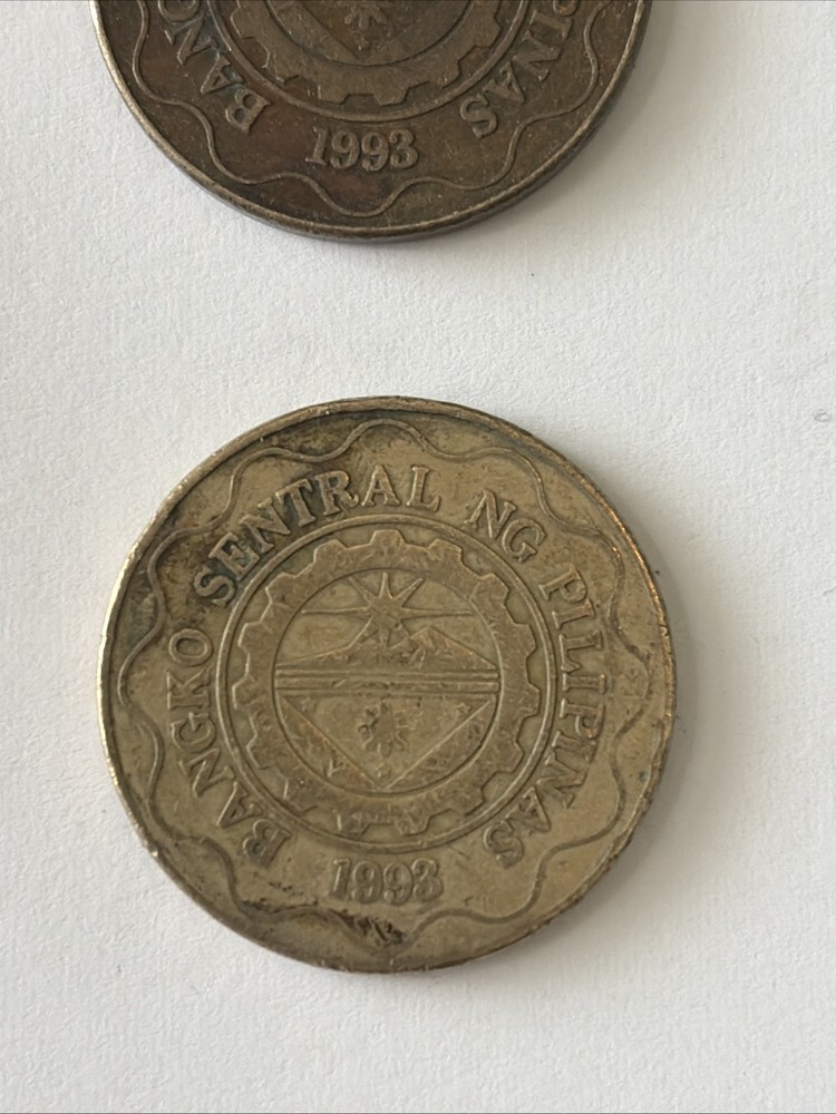 1993 Philippines Coins-5 Piso-Circulated
