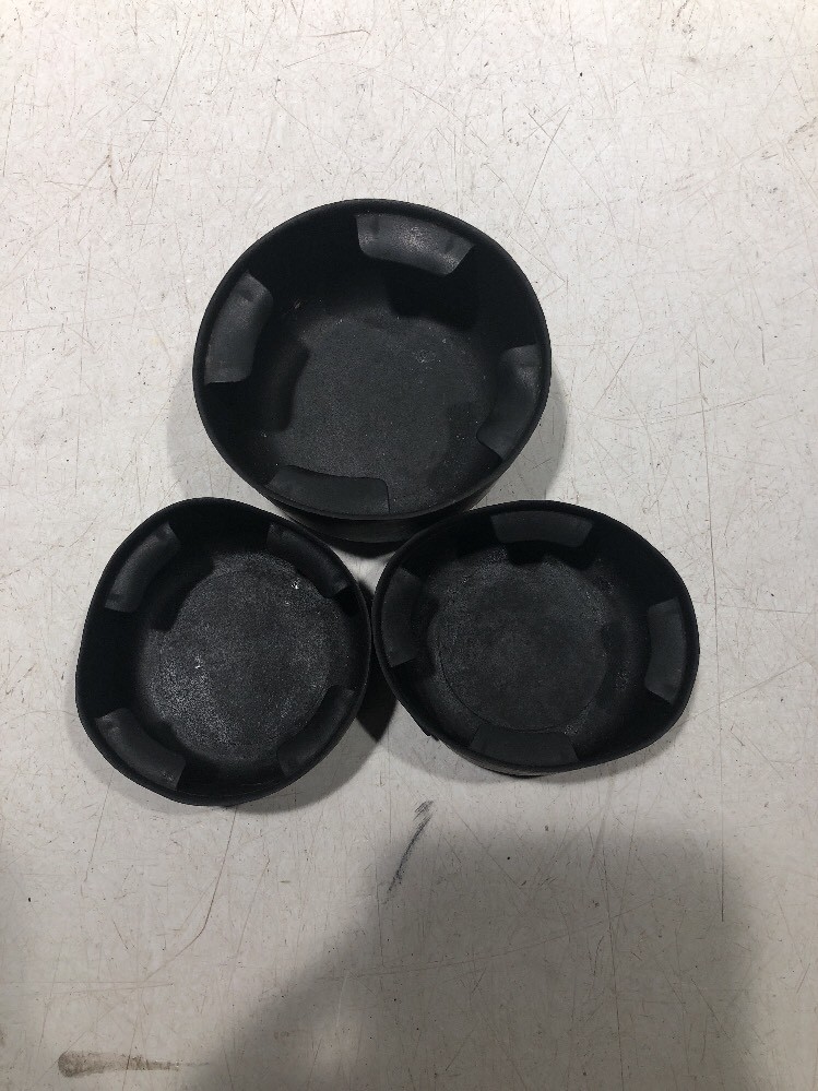 02-09 TRAILBLAZER ENVOY BRAVADA CONSOLE 3PC. RUBBER CUP HOLDER RUBBER INSERT OEM