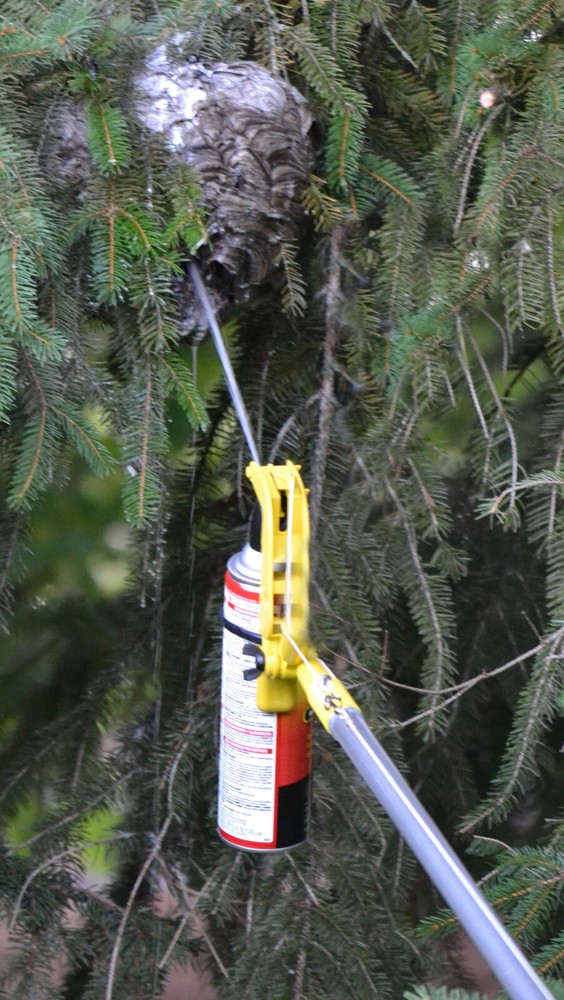 Gotcha Sprayer Pro Extension Pole Adapter. Trigger Wasp Spray, Tree Prune Spray