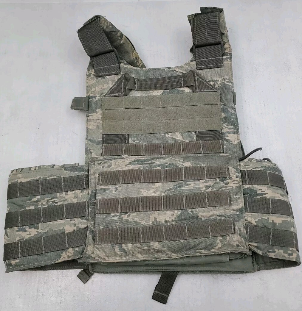 London Bridge Trading Plate Carrier Vest ABU LBT-6094A Medium Digital Camo